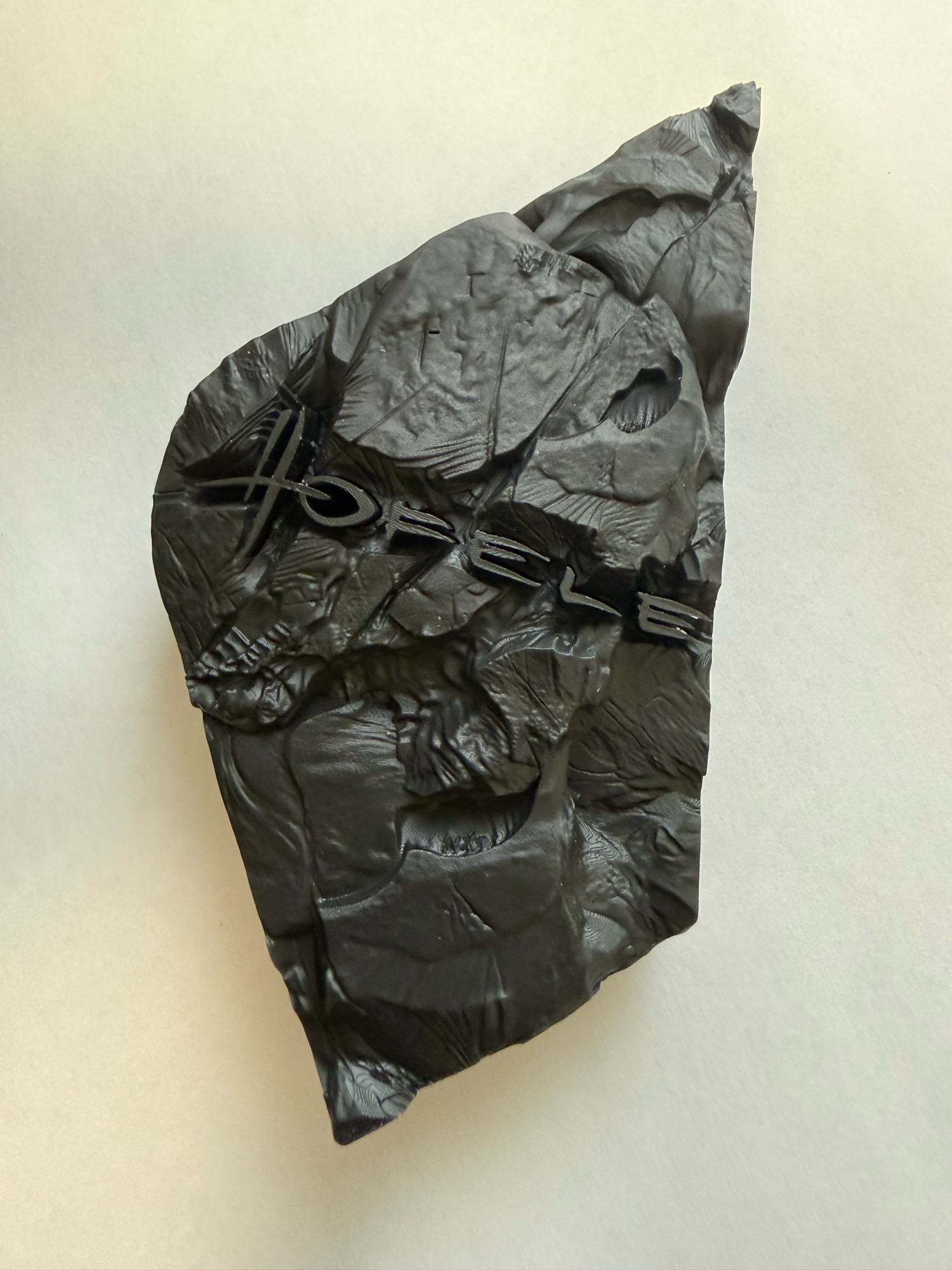 SLA 3D друк — чорна маска Медуза з фотополімерної смоли