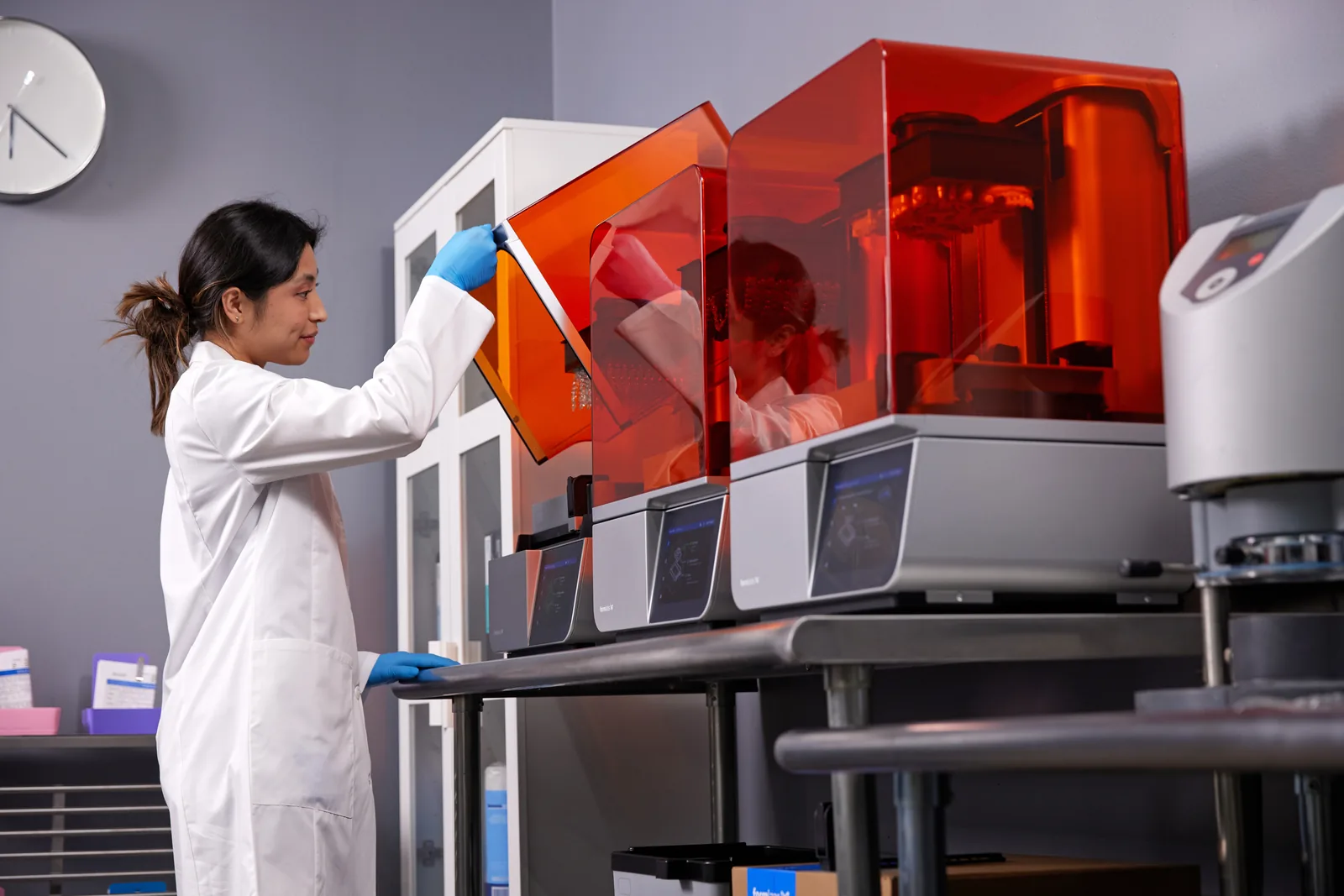 Form 4B in a dental laboratory